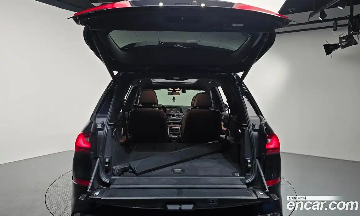 BMW X7 2021 3.0 Автомат в Москве № 192384, фото 3