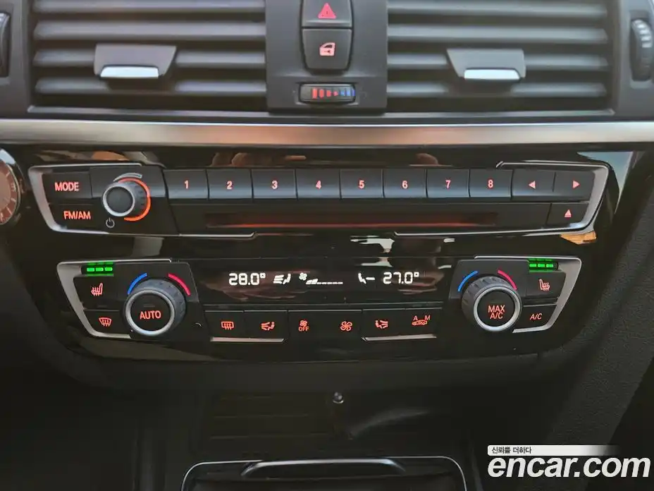 BMW 3-Series 2018 2.0 Автомат в Москве № 193050, фото 16