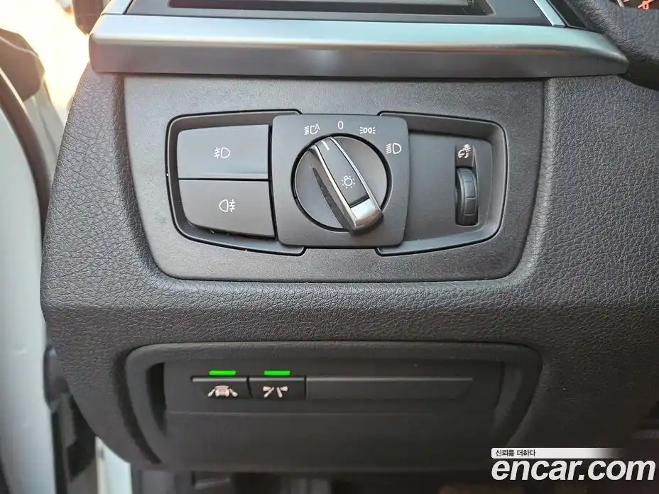 BMW 3-Series 2018 2.0 Автомат в Москве № 193050, фото 17