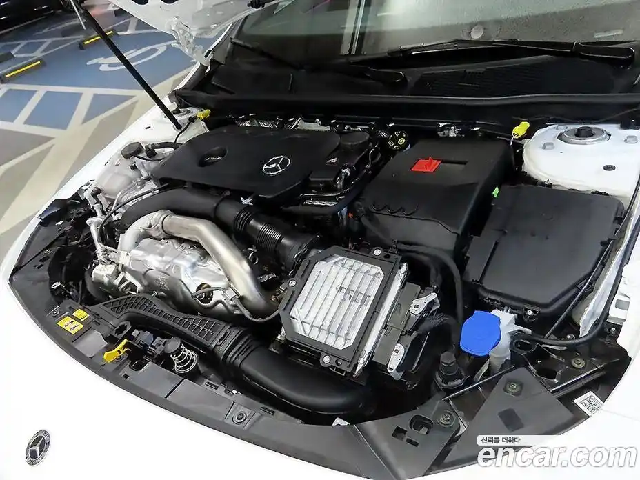 Mercedes-Benz CLA-Class 2025 2.0 Автомат в Москве № 193579, фото 19