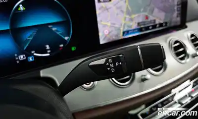 Mercedes-Benz E-Class 2021 2.0 Автомат в Москве № 194268, миниатюра 11