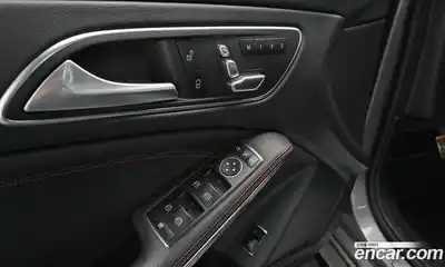 Mercedes-Benz CLA-Class 2018 2.0 Автомат в Москве № 194677, миниатюра 2