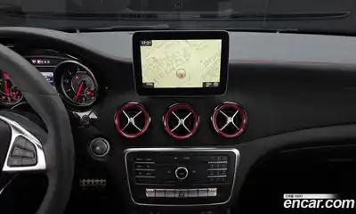 Mercedes-Benz CLA-Class 2018 2.0 Автомат в Москве № 194677, миниатюра 4