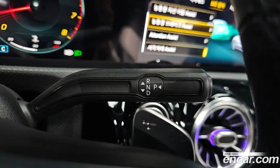 Mercedes-Benz CLA-Class 2021 2.0 Автомат в Москве № 195035, фото 15