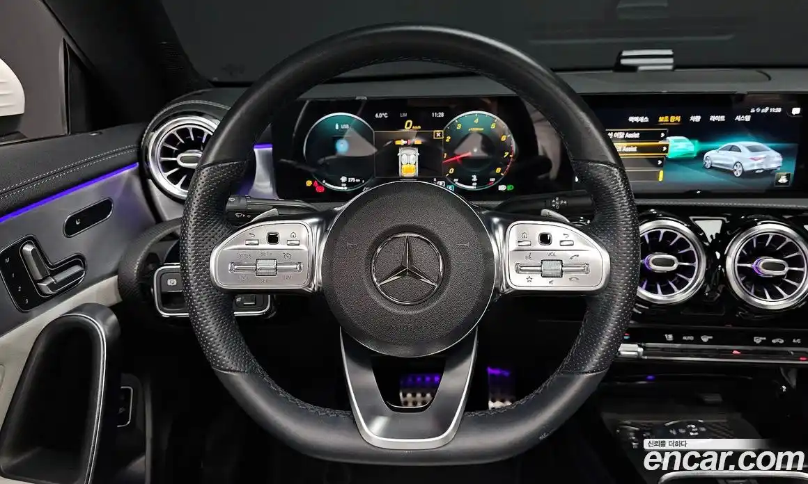 Mercedes-Benz CLA-Class 2021 2.0 Автомат в Москве № 195035, фото 17