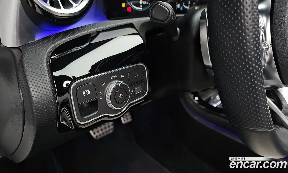 Mercedes-Benz CLA-Class 2021 2.0 Автомат в Москве № 195035, фото 8