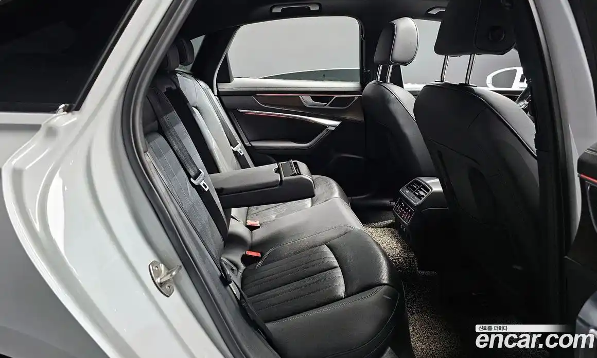 Audi A6 2022 3.0 Автомат в Москве № 196272, фото 7