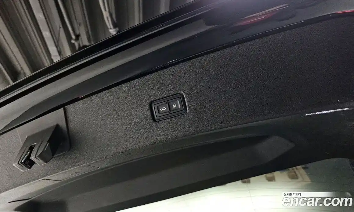 Audi Q8 2022 3.0 Автомат в Москве № 196388, фото 13