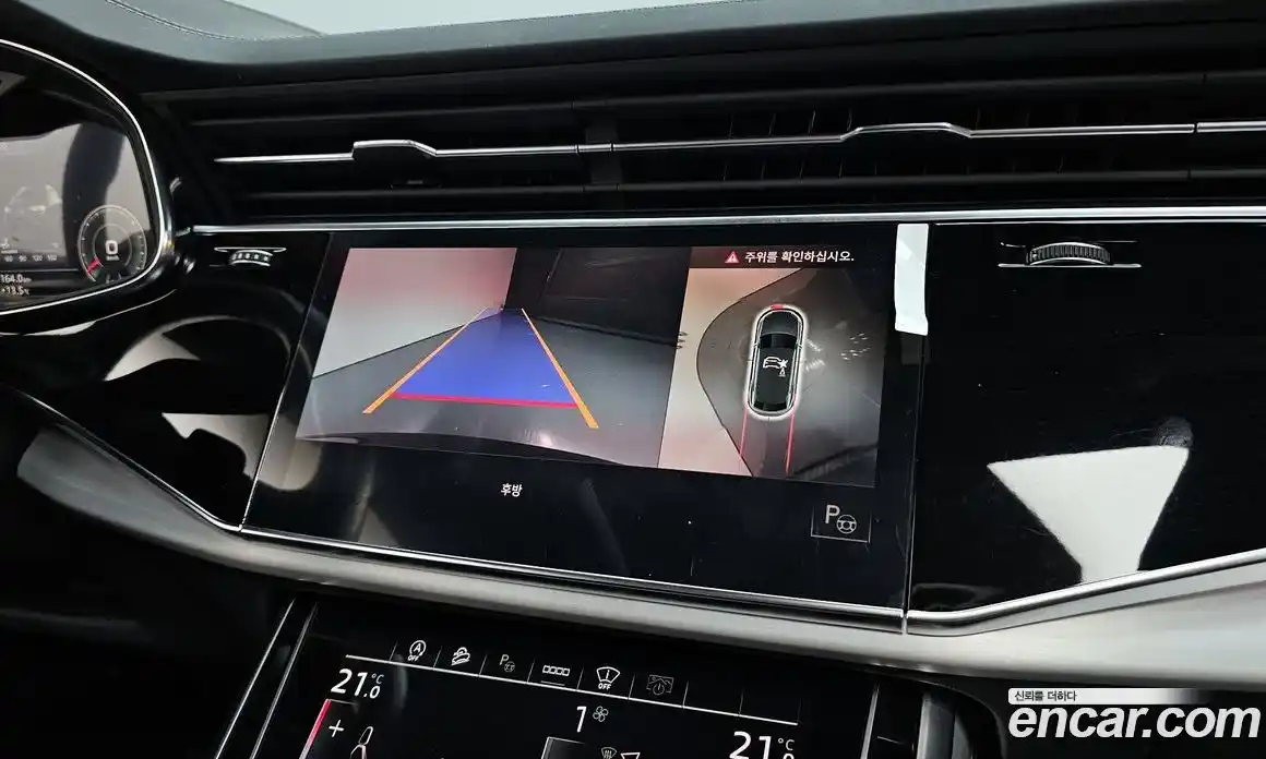 Audi Q8 2022 3.0 Автомат в Москве № 196388, фото 17