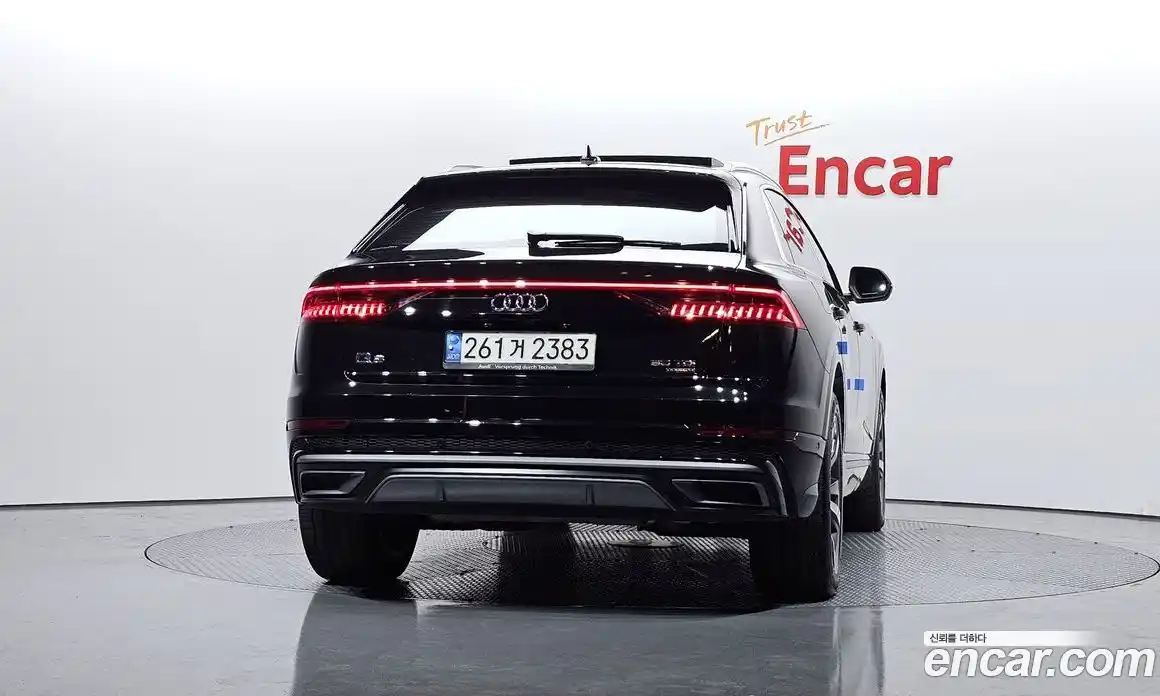 Audi Q8 2022 3.0 Автомат в Москве № 196388, фото 18