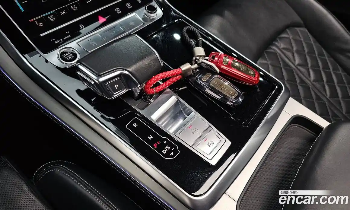 Audi Q8 2022 3.0 Автомат в Москве № 196388, фото 8