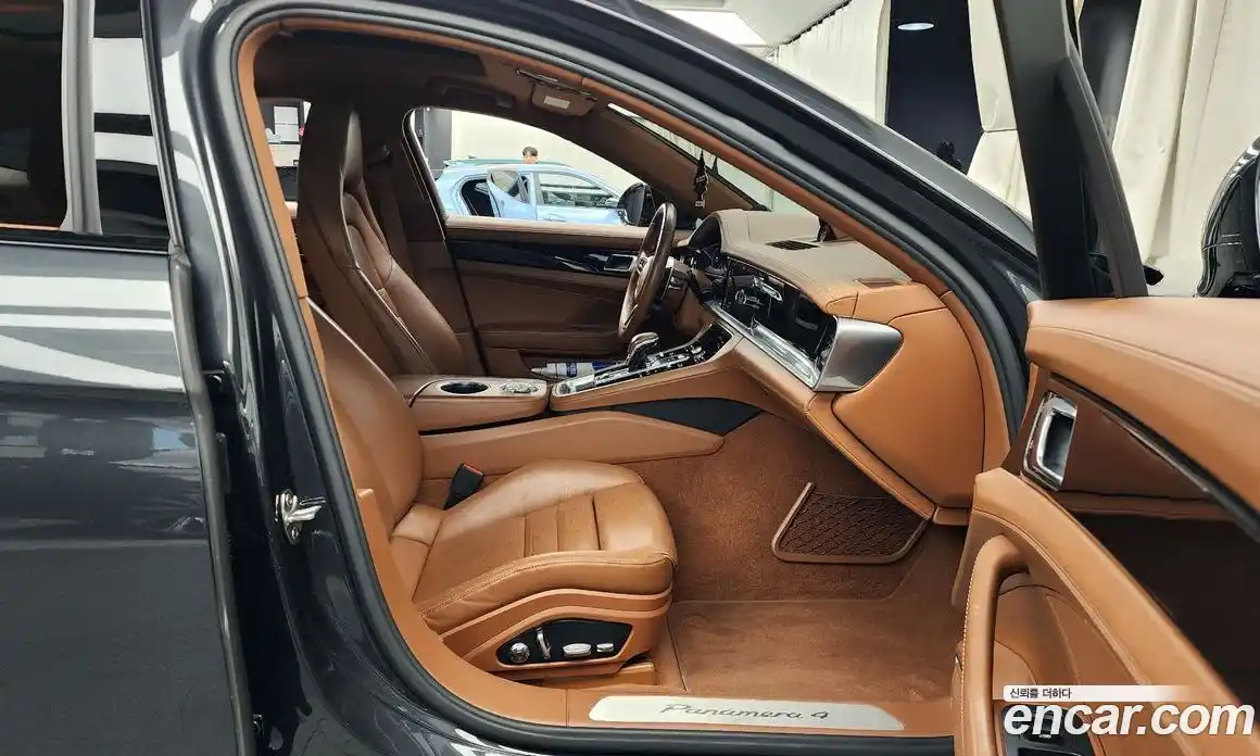 Porsche Panamera 2019 3.0 Автомат в Москве № 197616, фото 4