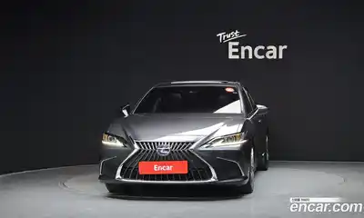 Lexus ES 2022 2.5 Автомат в Москве № 198848, миниатюра 11