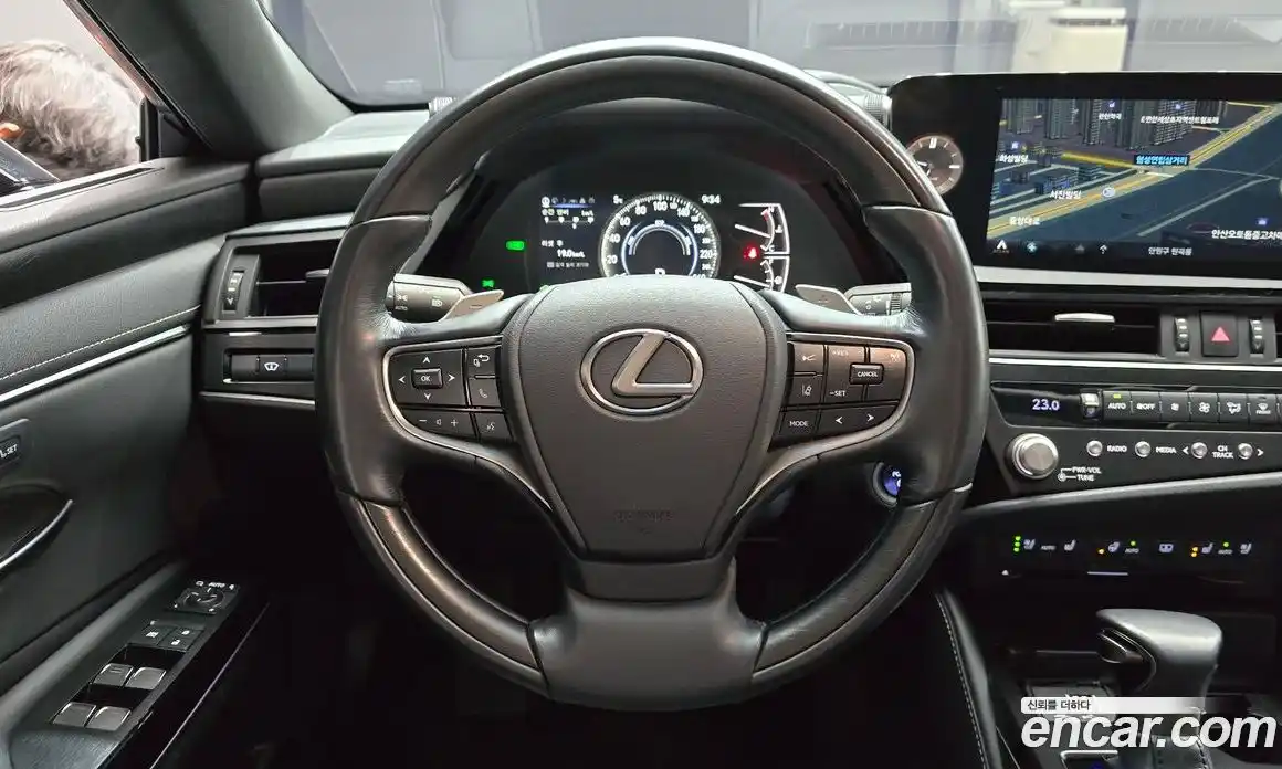 Lexus ES 2022 2.5 Автомат в Москве № 198848, фото 20