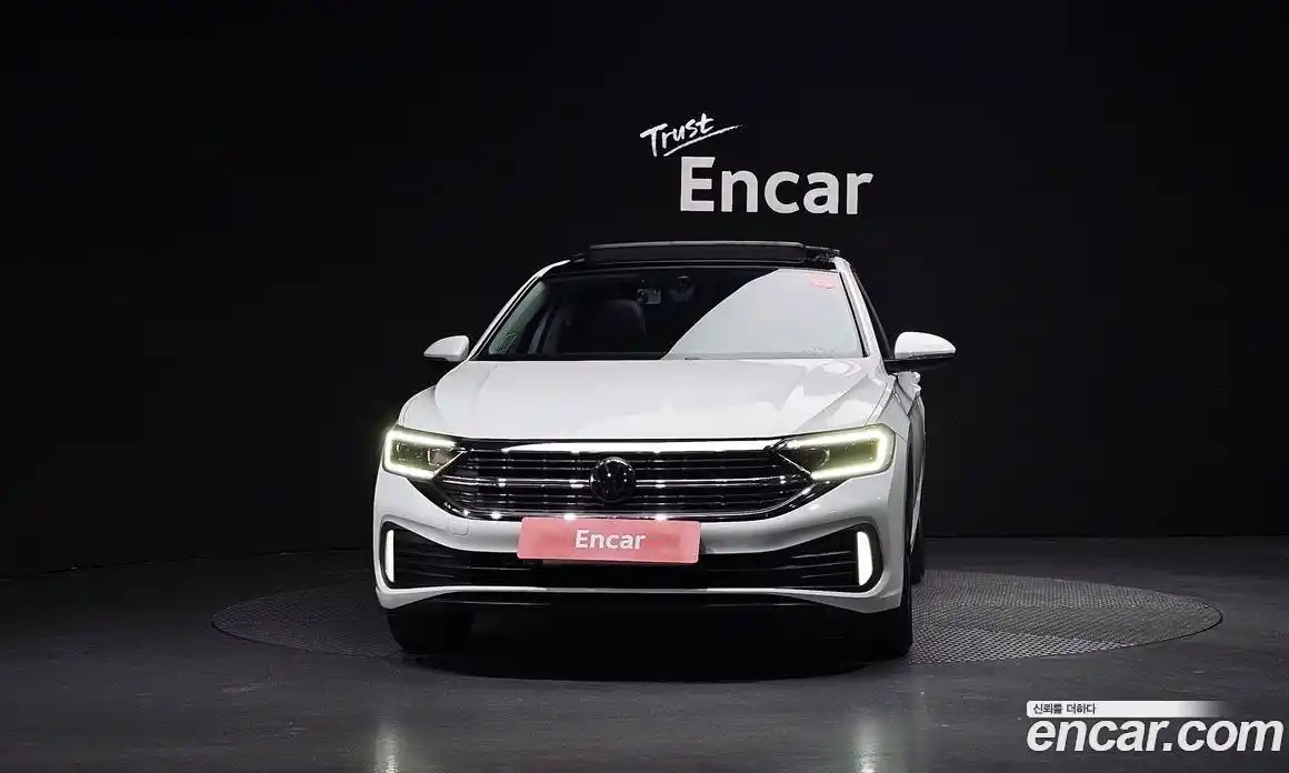 Volkswagen Jetta 2023 1.5 Автомат в Москве № 198983, фото 12