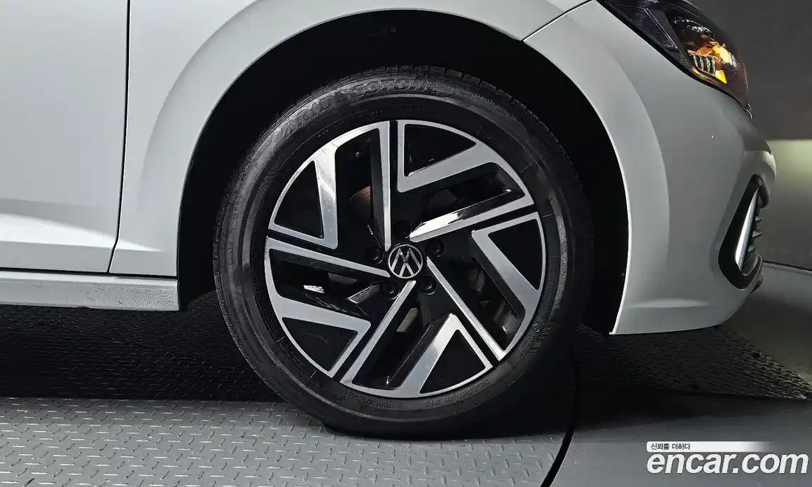 Volkswagen Jetta 2023 1.5 Автомат в Москве № 198983, фото 19