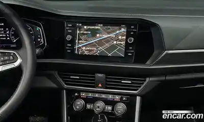 Volkswagen Jetta 2023 1.5 Автомат в Москве № 198983, миниатюра 3