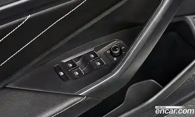 Volkswagen Jetta 2023 1.5 Автомат в Москве № 198983, миниатюра 5