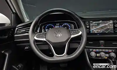 Volkswagen Jetta 2023 1.5 Автомат в Москве № 198983, миниатюра 9