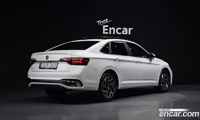 Volkswagen Jetta 2023 1.5 Автомат в Москве № 198983, миниатюра 10