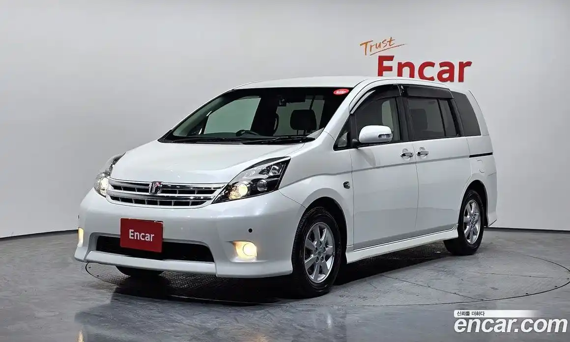 Toyota Isis 2009 1.8 Автомат в Москве № 199683, фото 18