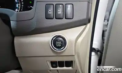 Toyota Isis 2009 1.8 Автомат в Москве № 199683, миниатюра 3