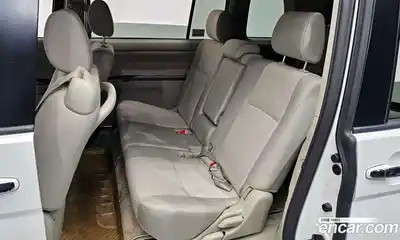 Toyota Isis 2009 1.8 Автомат в Москве № 199683, миниатюра 4