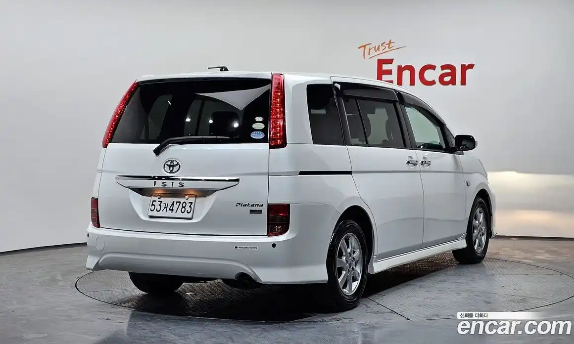 Toyota Isis 2009 1.8 Автомат в Москве № 199683, фото 9