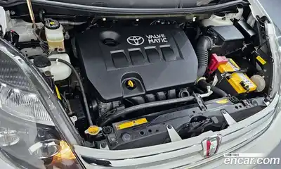 Toyota Isis 2009 1.8 Автомат в Москве № 199683, миниатюра 10