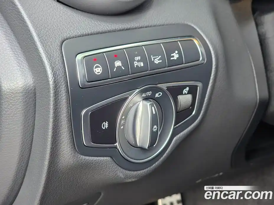 Mercedes-Benz C-Class 2021 4.0 Автомат в Москве № 201393, фото 17