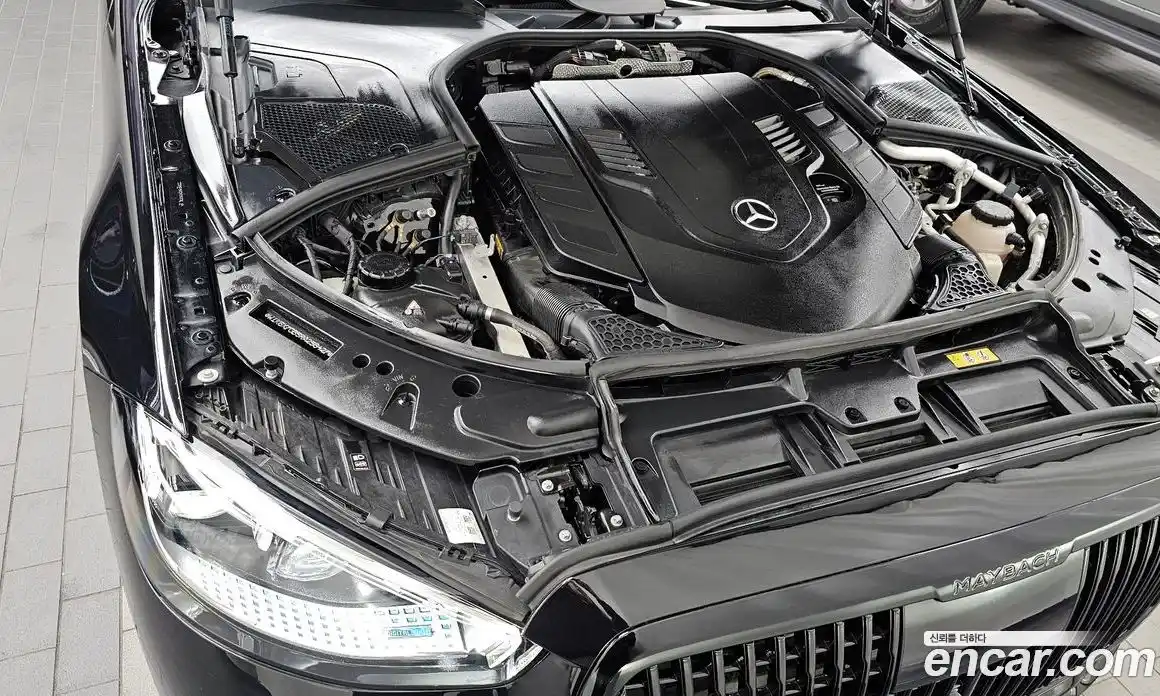 Mercedes-Benz S-Class 2024 4.0 Автомат в Москве № 201724, фото 13