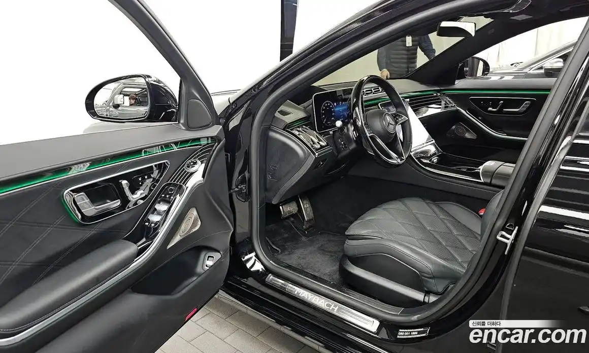 Mercedes-Benz S-Class 2024 4.0 Автомат в Москве № 201724, фото 19