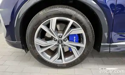 Audi Q4 e-tron 2023 0.2 Автомат в Москве № 205629, миниатюра 5