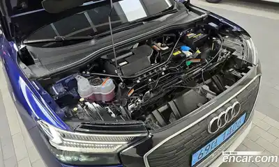 Audi Q4 e-tron 2023 0.2 Автомат в Москве № 205629, миниатюра 6