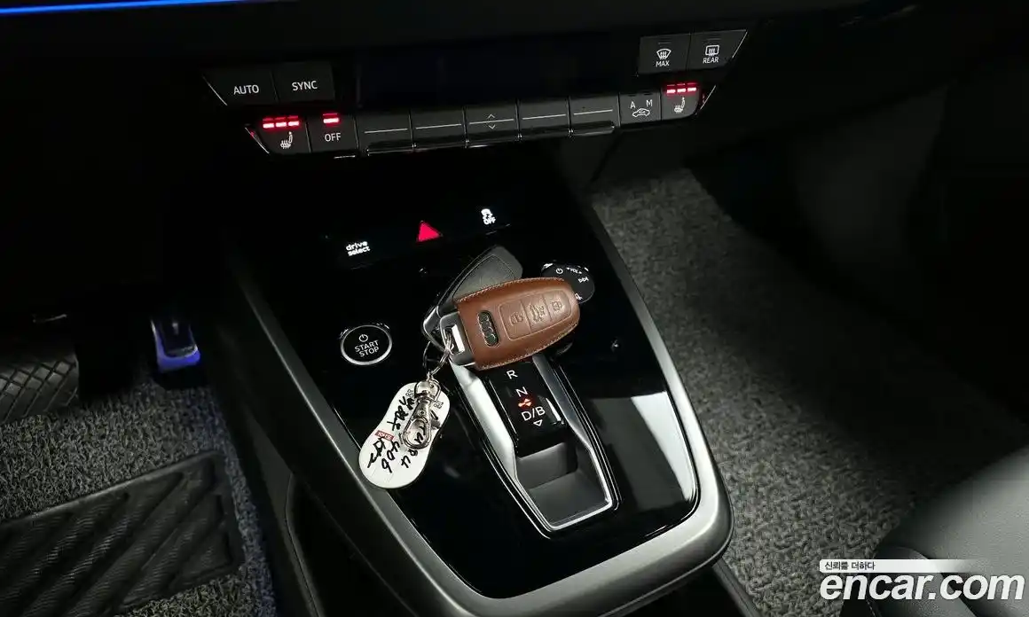 Audi Q4 e-tron 2023 0.2 Автомат в Москве № 205629, фото 9