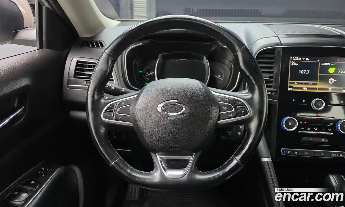 Renault QM6 2017 2.0 Автомат в Москве № 209128, фото 13