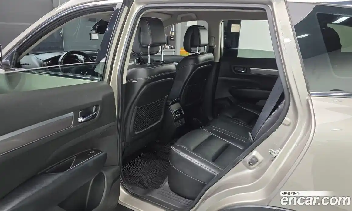 Renault QM6 2017 2.0 Автомат в Москве № 209128, фото 17