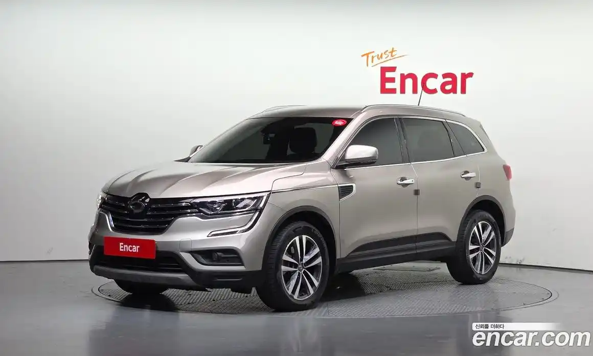 Renault QM6 2017 2.0 Автомат в Москве № 209128, фото 3