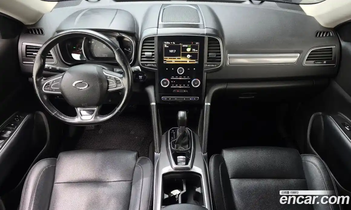 Renault QM6 2017 2.0 Автомат в Москве № 209128, фото 4