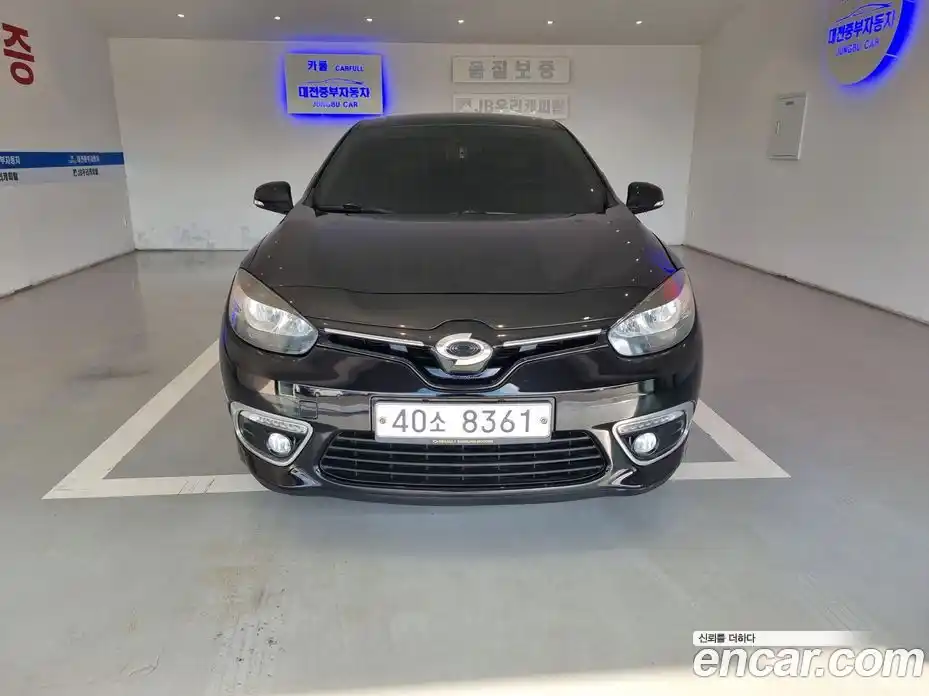 Renault SM3 2015 1.6 Автомат в Москве № 210097, фото 1