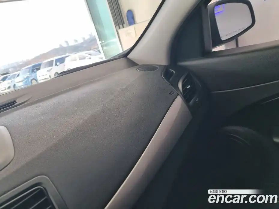 Renault SM3 2015 1.6 Автомат в Москве № 210097, фото 12