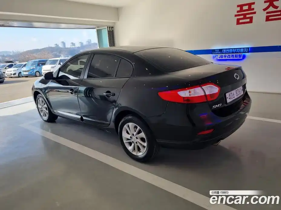 Renault SM3 2015 1.6 Автомат в Москве № 210097, фото 15