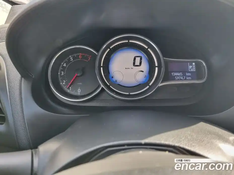 Renault SM3 2015 1.6 Автомат в Москве № 210097, фото 8