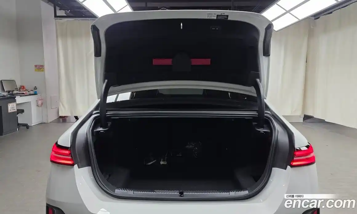 BMW 5-Series 2025 2.0 Автомат в Москве № 210161, фото 12