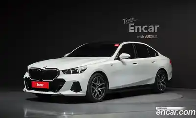 BMW 5-Series 2025 2.0 Автомат в Москве № 210161, миниатюра 6