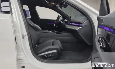 BMW 5-Series 2025 2.0 Автомат в Москве № 210161, миниатюра 7