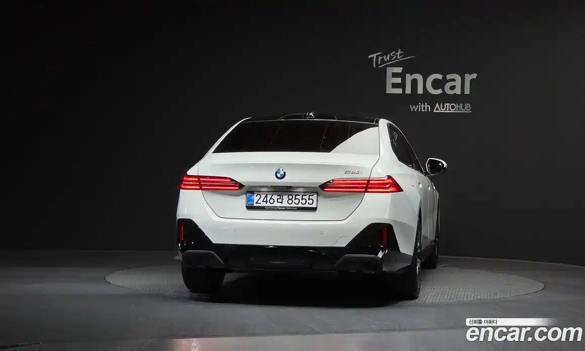 BMW 5-Series 2025 2.0 Автомат в Москве № 210161, фото 9