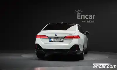 BMW 5-Series 2025 2.0 Автомат в Москве № 210161, миниатюра 9