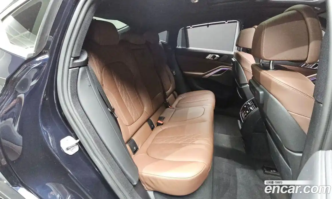 BMW X6 2023 3.0 Автомат в Москве № 210776, фото 13