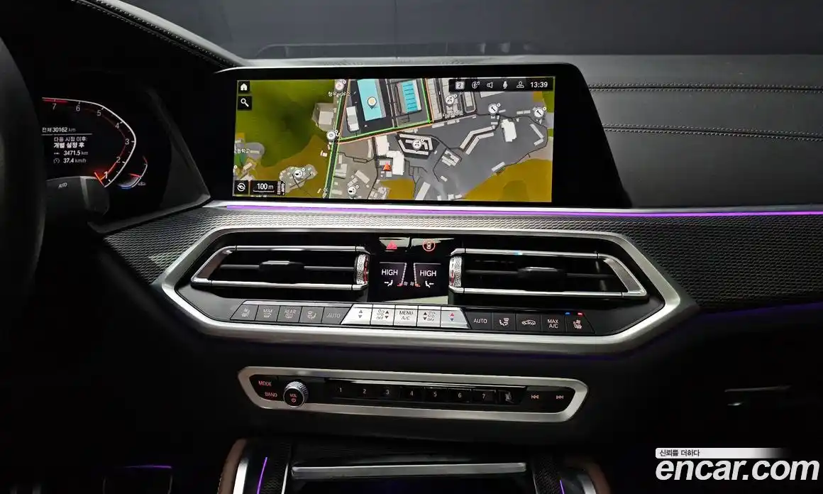 BMW X6 2023 3.0 Автомат в Москве № 210776, фото 15